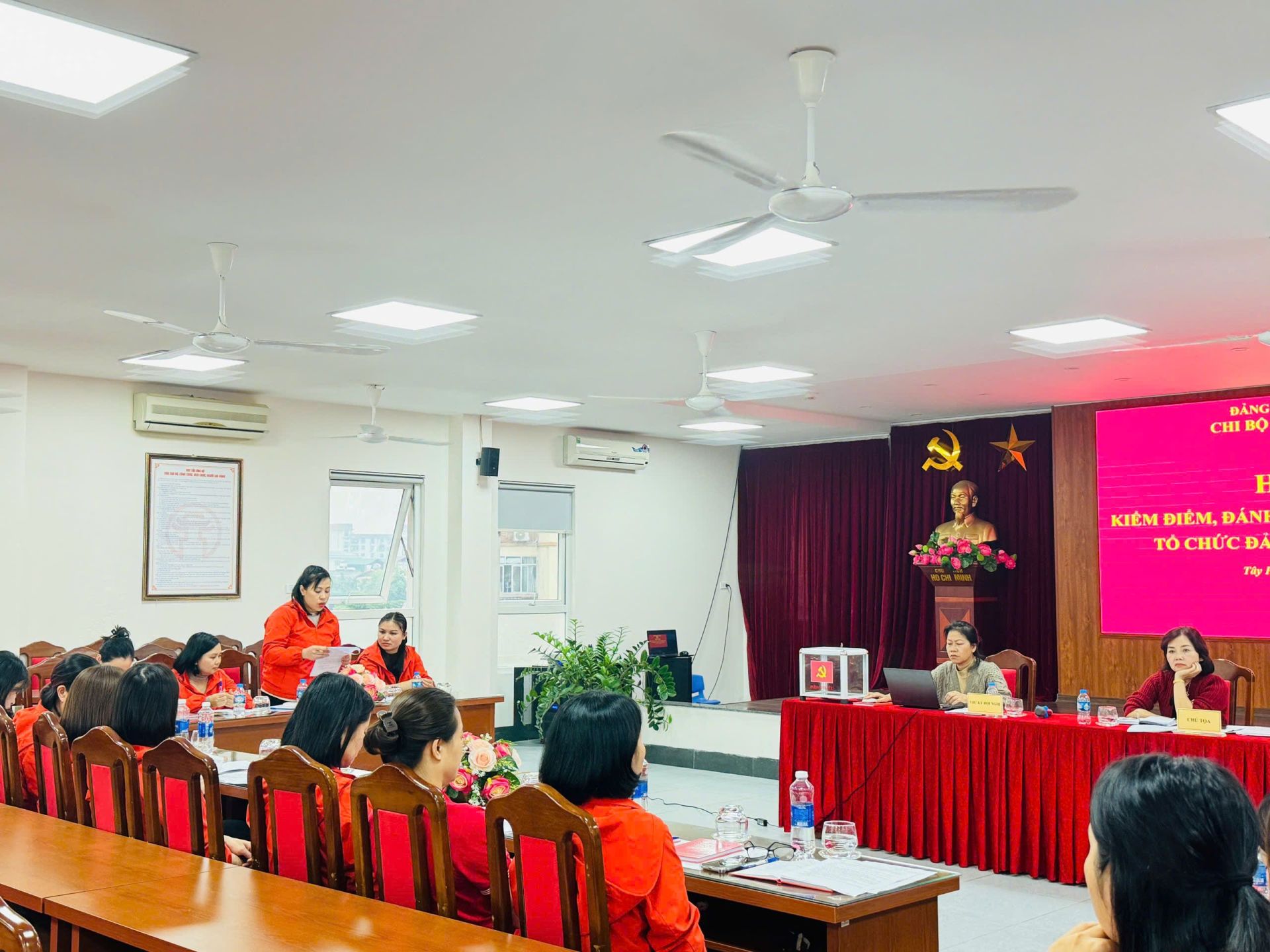 z7295334243046_ea0f77bfc0806262c408deaeb738da2e