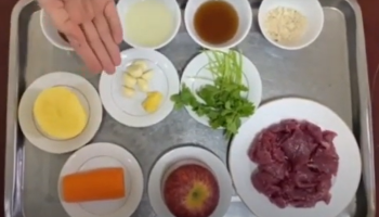 Hướng dẫn chế biến món ăn: Thịt bò hầm táo