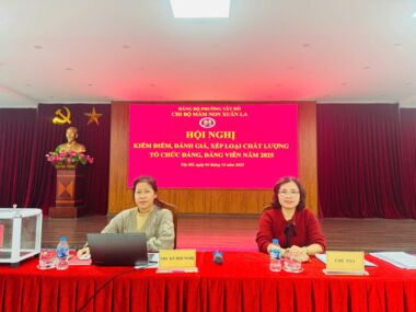 HỘI NGHỊ KIỂM ĐIỂM, ĐÁNH GIÁ, XẾP LOẠI CHI BỘ VÀ ĐẢNG VIÊN NĂM 2025 CHI BỘ TRƯỜNG MẦM NON XUÂN LA